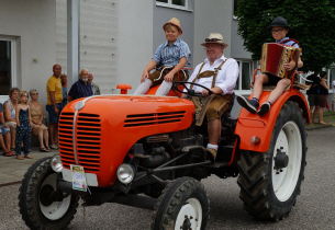 Klicken Sie auf das Bild, um es zu vergrößern