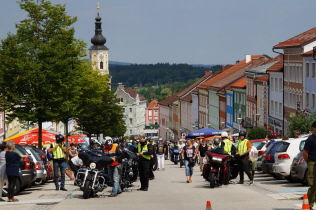 Klicken Sie auf das Bild, um es zu vergrößern